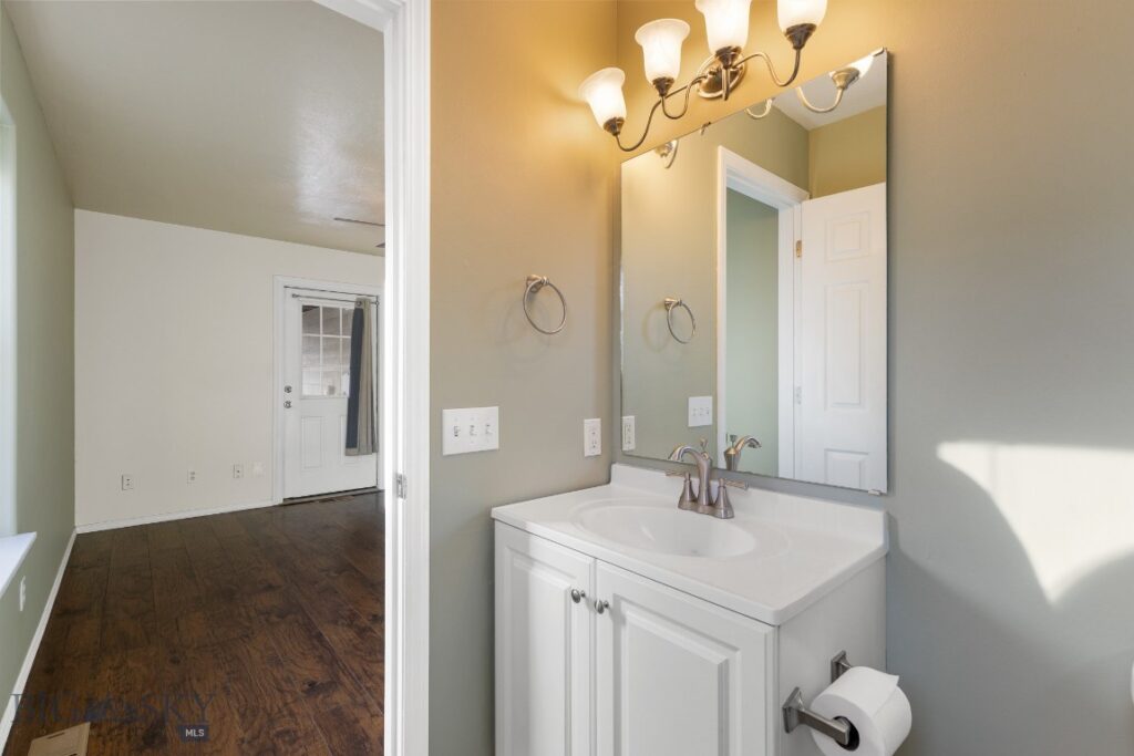 171 Meadow Brook Lane, Belgrade MT 59714