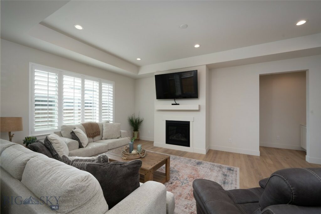 1710 Wyatt Earp Court, Belgrade MT 59714