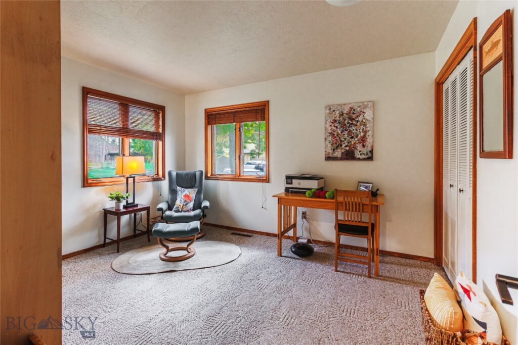 1711 S Black Avenue, Bozeman MT 59715