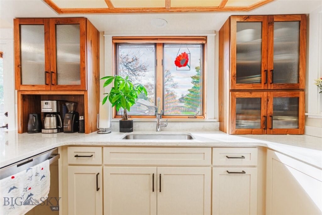 1711 S Black Avenue, Bozeman MT 59715