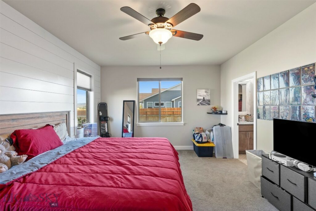 1711 Shelby Avenue, Belgrade MT 59714