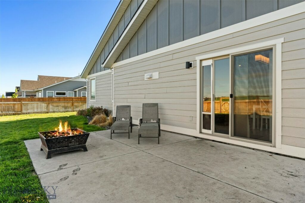 1711 Shelby Avenue, Belgrade MT 59714