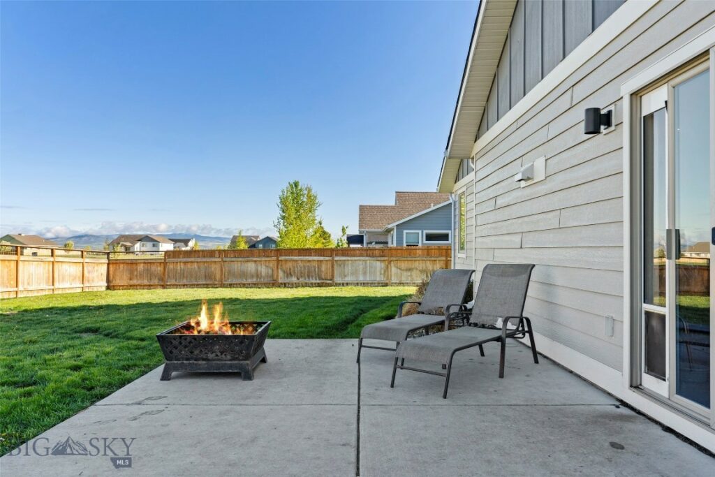 1711 Shelby Avenue, Belgrade MT 59714