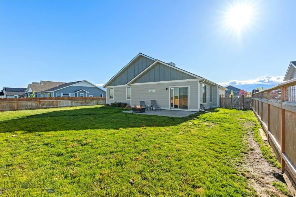 1711 Shelby Avenue, Belgrade MT 59714