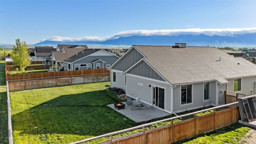 1711 Shelby Avenue, Belgrade MT 59714