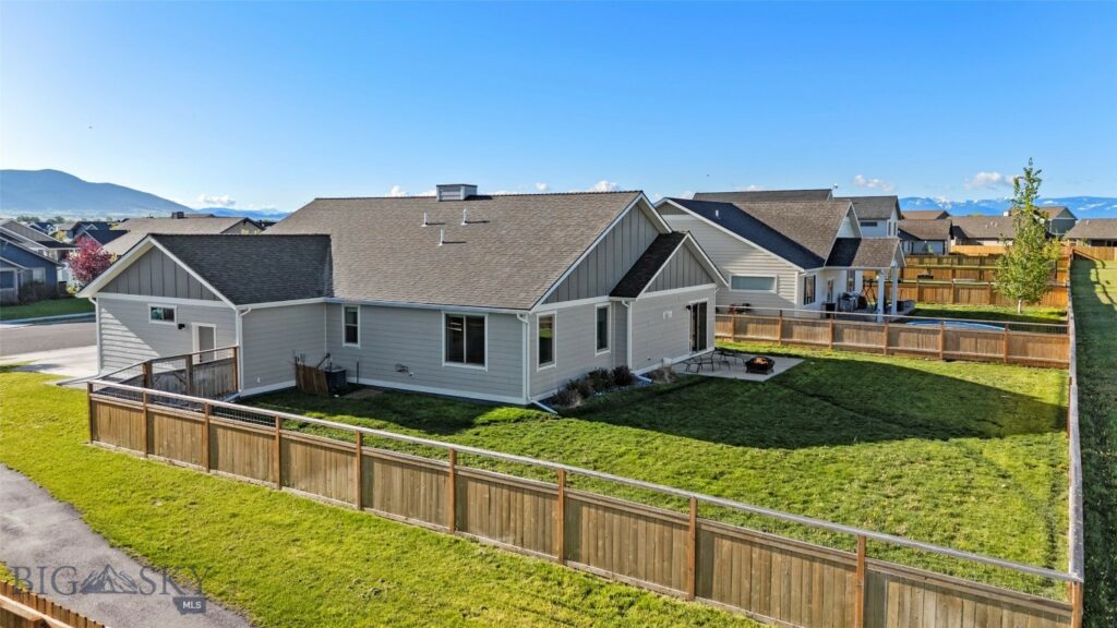 1711 Shelby Avenue, Belgrade MT 59714