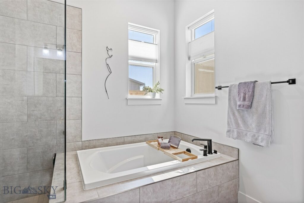1711 Wyatt Earp Court, Belgrade MT 59714
