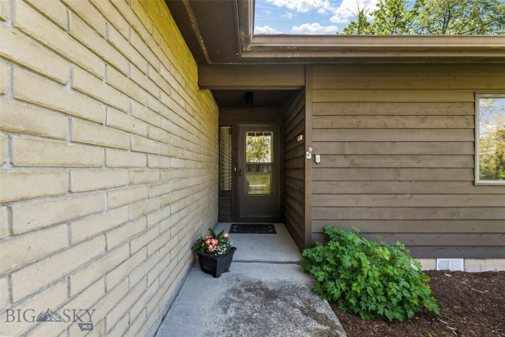 1717 S Black Avenue, Bozeman MT 59715