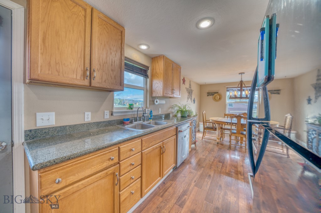 172 Canyon View Drive, Livingston MT 59047