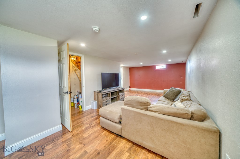172 Canyon View Drive, Livingston MT 59047