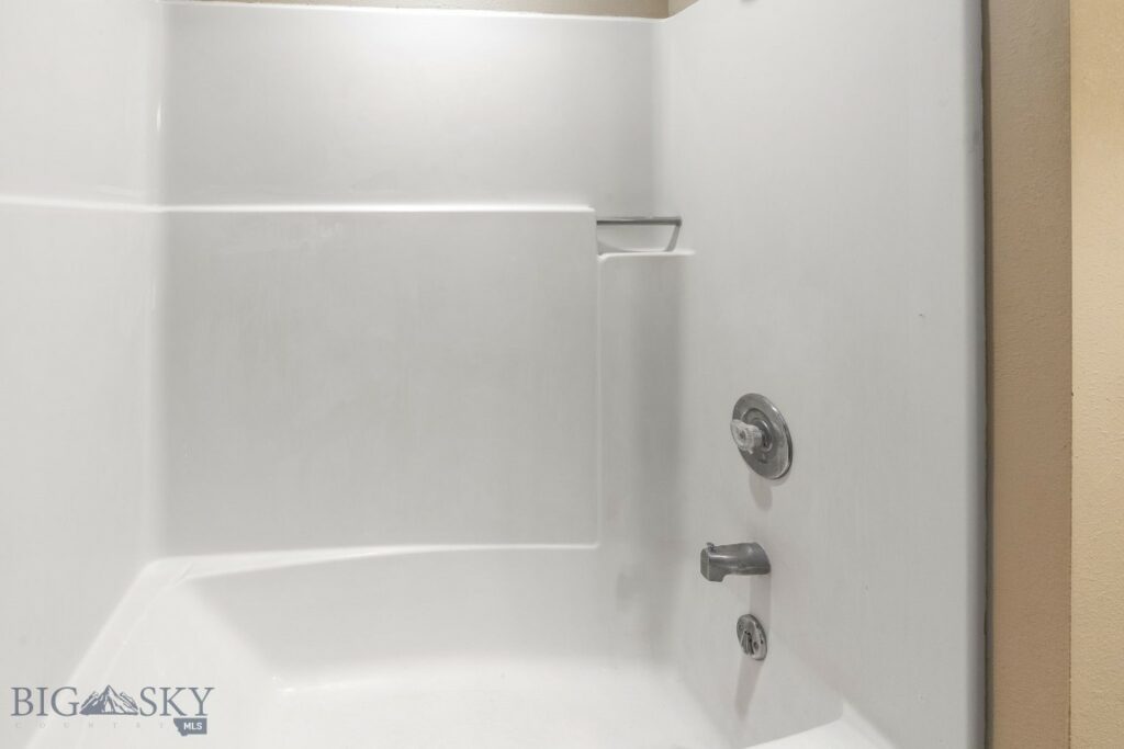 1725 W Koch Street, Bozeman MT 59715