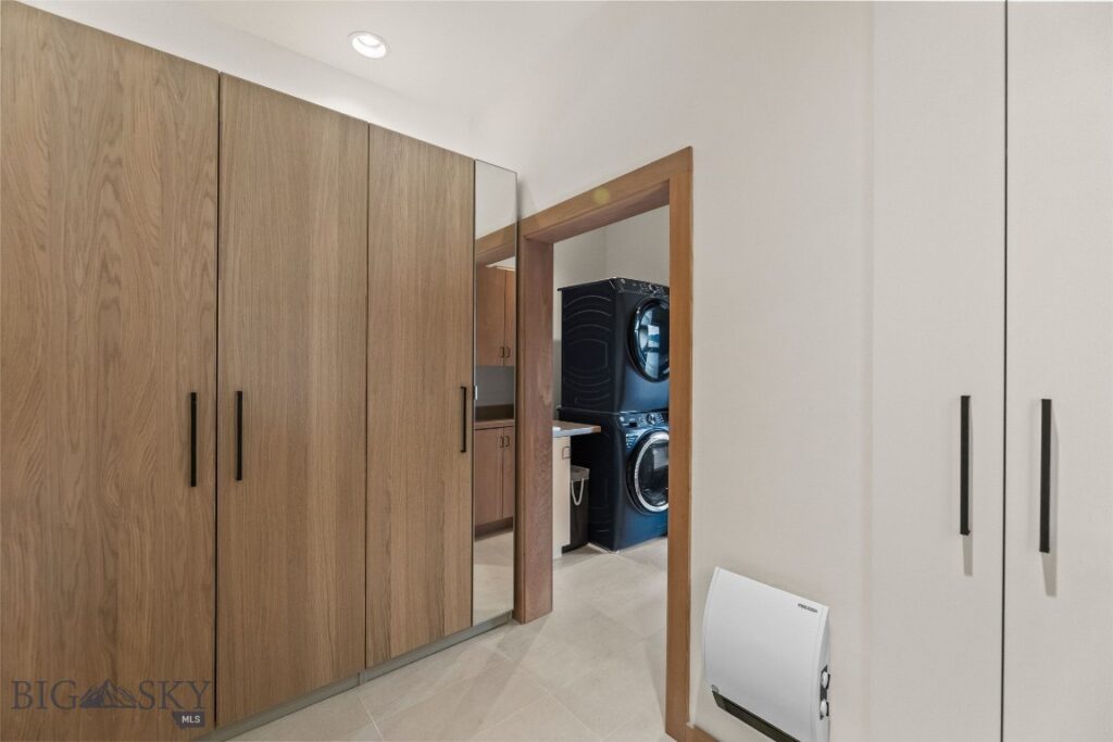 173 Spring Creek Hills Road, Livingston MT 59047