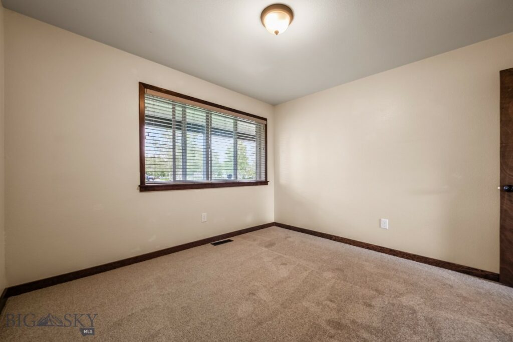 174 Valley Grove Drive, Bozeman MT 59718