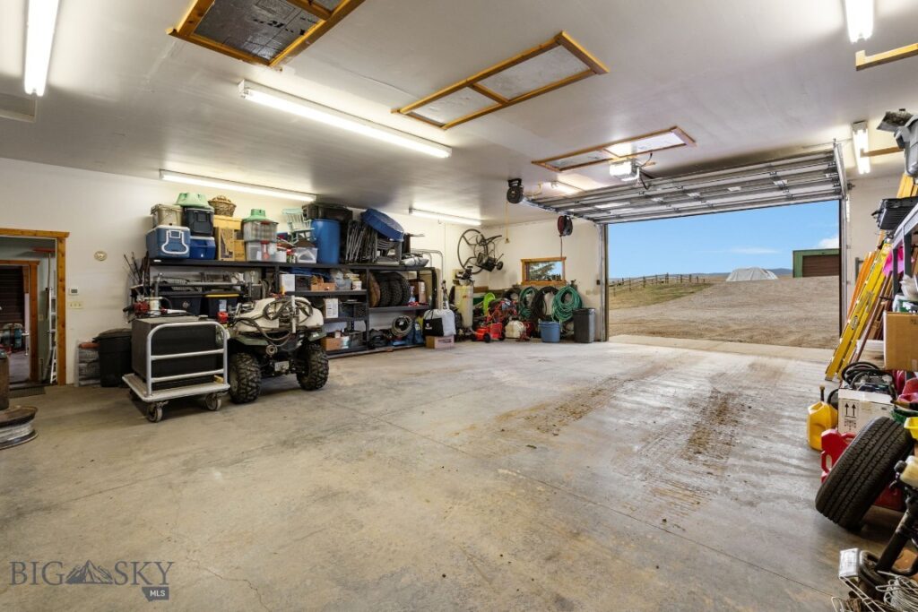 17630 Rocky Mountain Road, Belgrade MT 59714