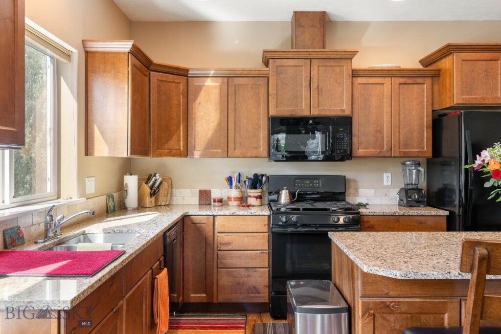 178 Valley Fire Lane, Bozeman MT 59718
