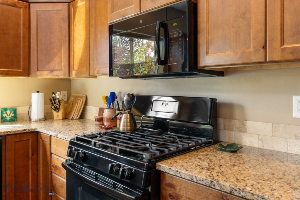 178 Valley Fire Lane, Bozeman MT 59718