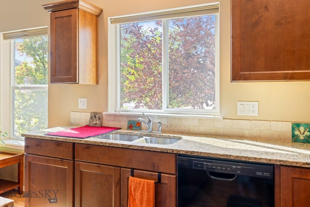 178 Valley Fire Lane, Bozeman MT 59718