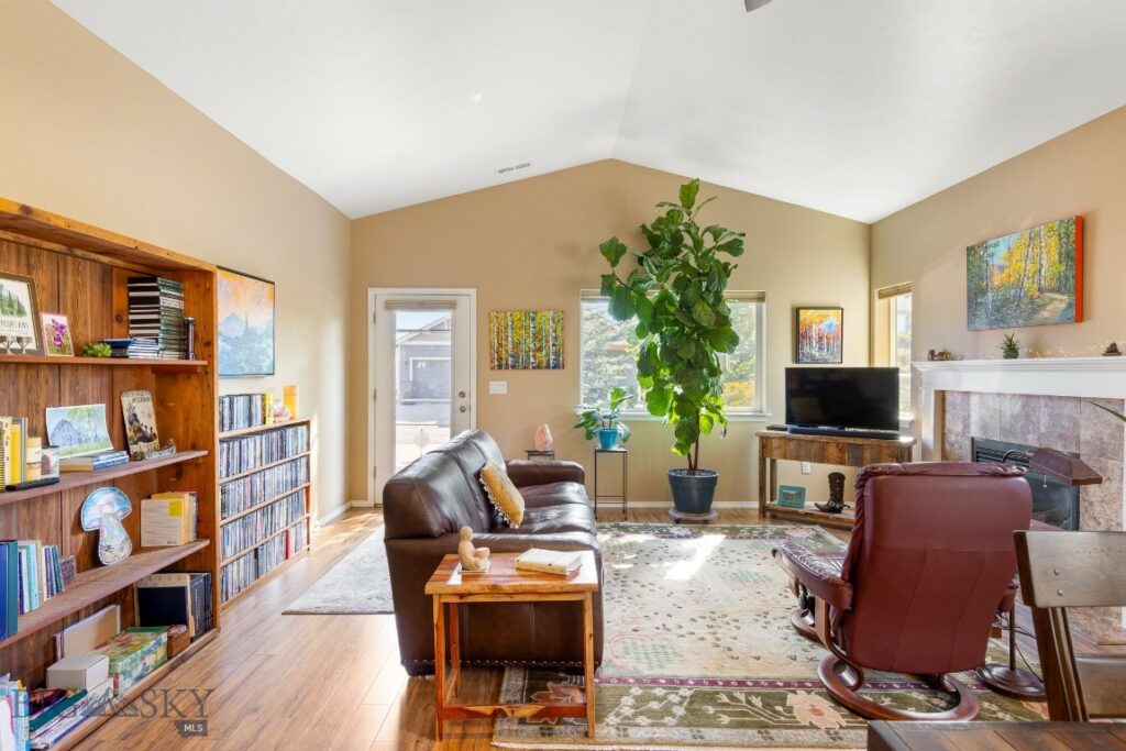 178 Valley Fire Lane, Bozeman MT 59718