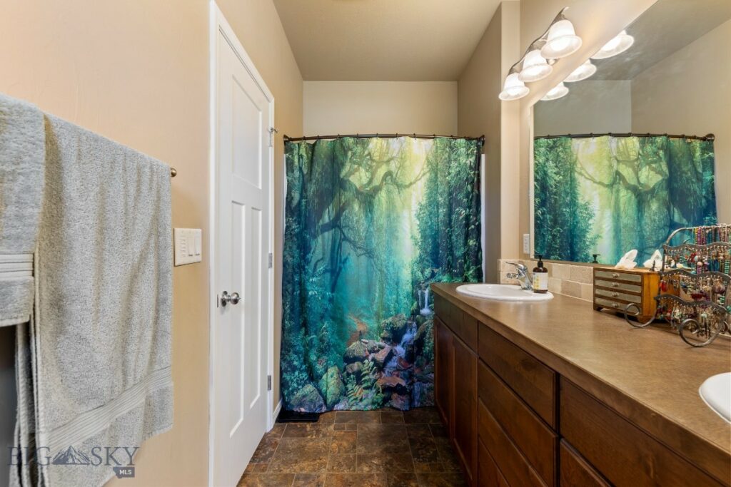 178 Valley Fire Lane, Bozeman MT 59718
