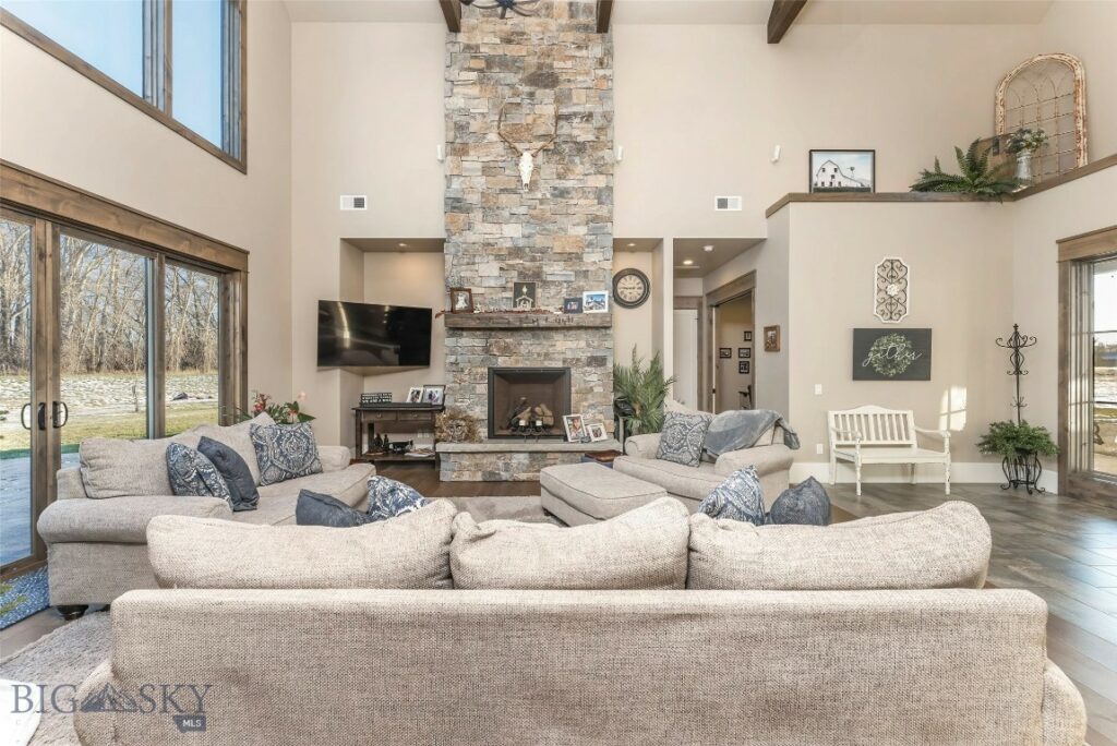 18 Moon Shadow Drive, Bozeman MT 59715