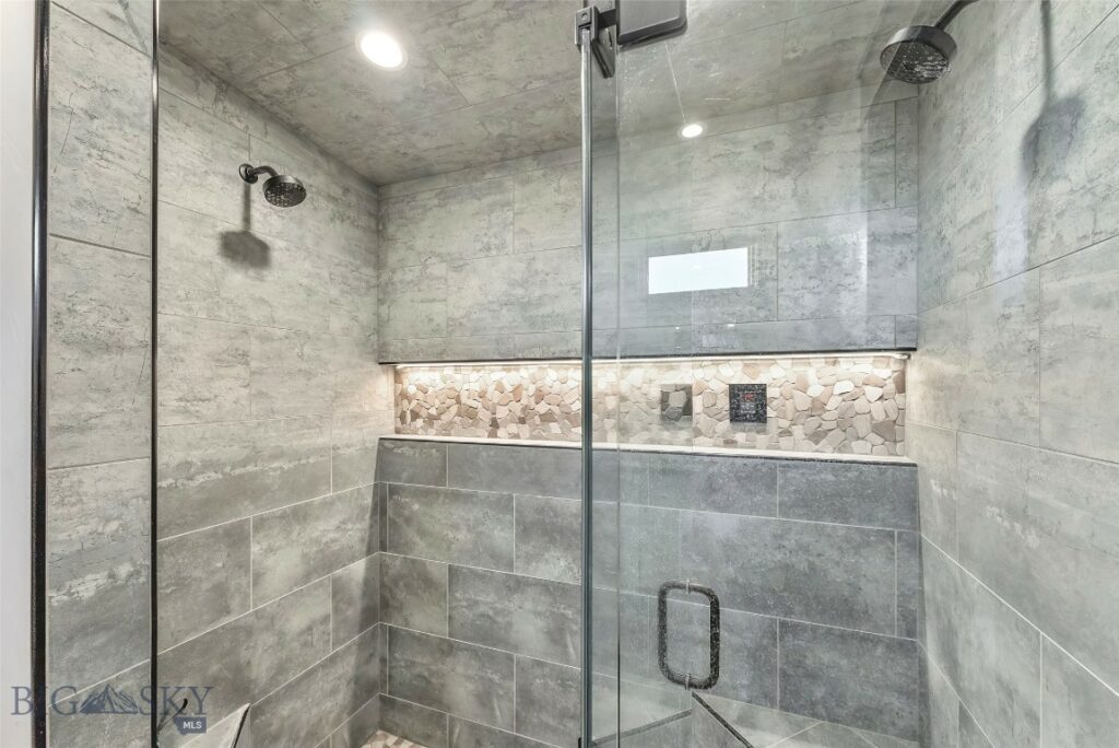18 Moon Shadow Drive, Bozeman MT 59715