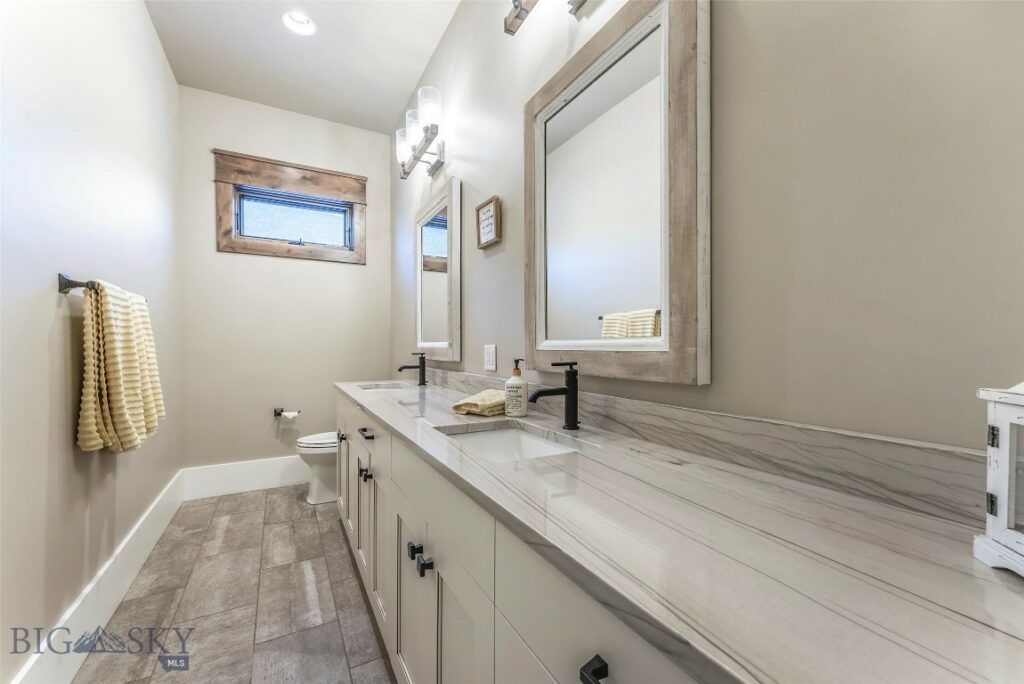 18 Moon Shadow Drive, Bozeman MT 59715