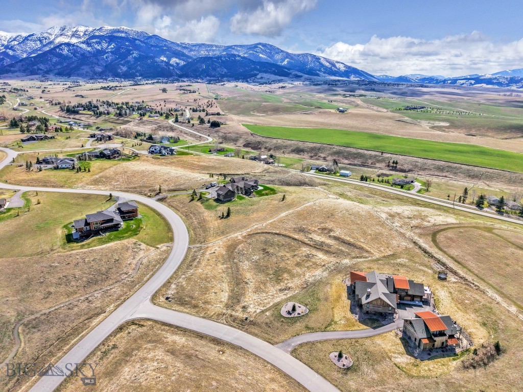 18 Moon Shadow Drive, Bozeman MT 59715