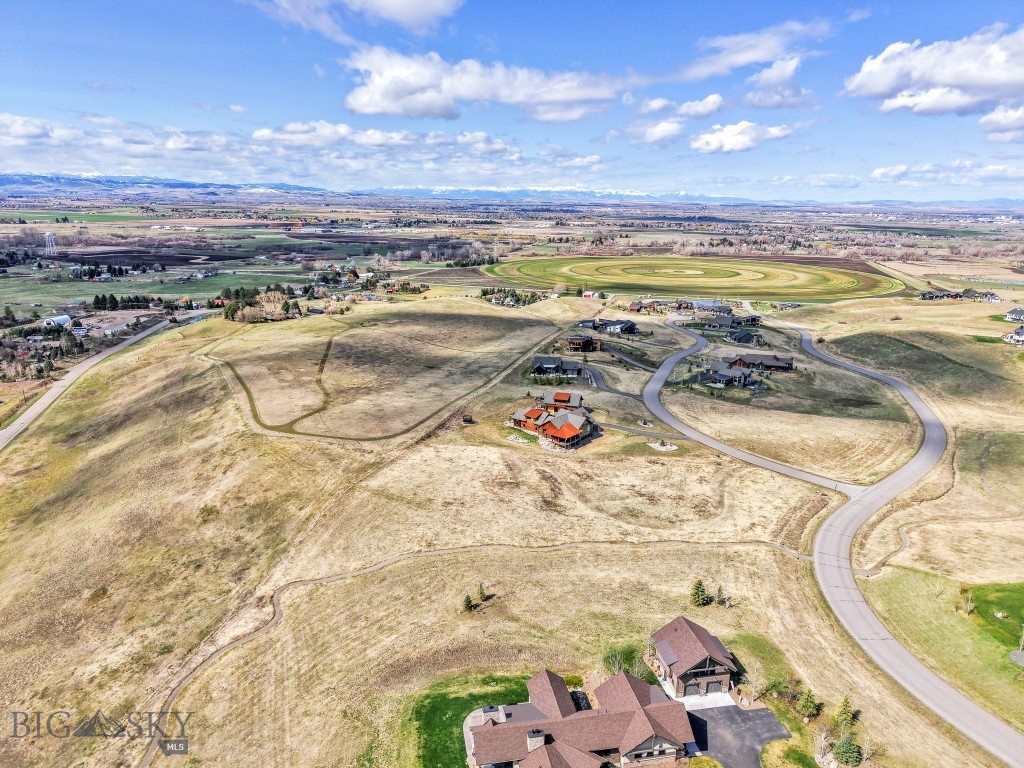 18 Moon Shadow Drive, Bozeman MT 59715