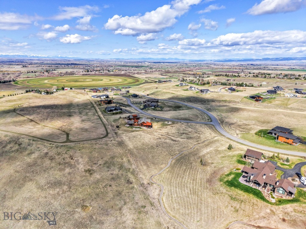 18 Moon Shadow Drive, Bozeman MT 59715