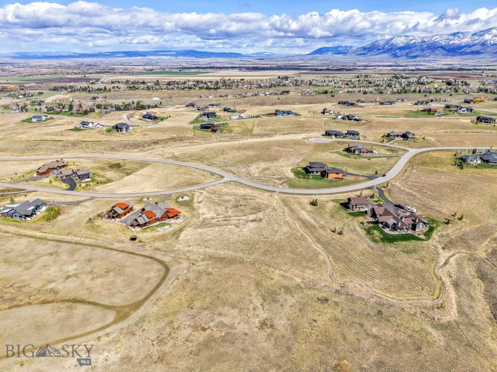 18 Moon Shadow Drive, Bozeman MT 59715
