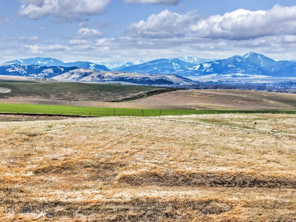18 Moon Shadow, Bozeman MT 59715
