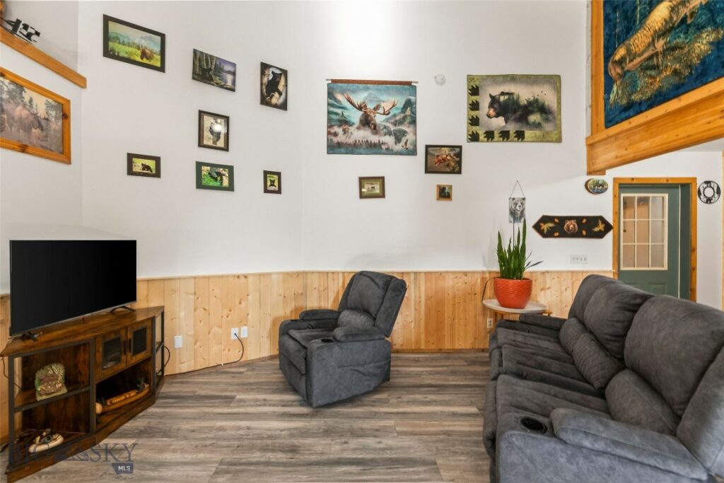 1801 Sun Avenue, Livingston MT 59047