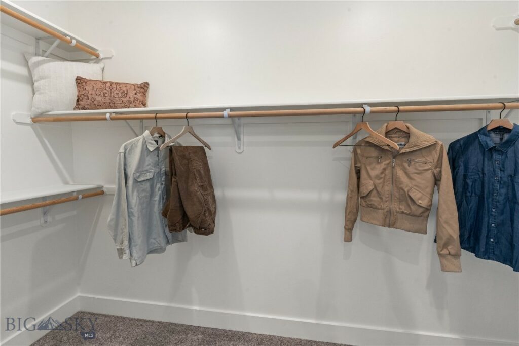 1802 Daysprings Ave, Bozeman MT 59715