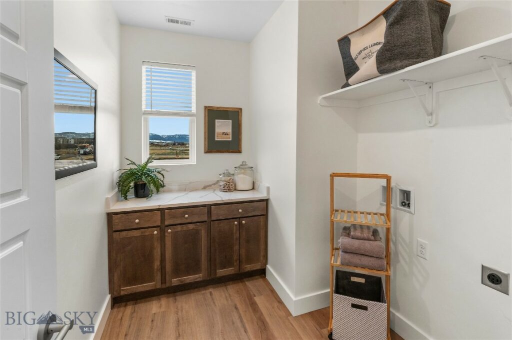 1802 Daysprings Ave, Bozeman MT 59715