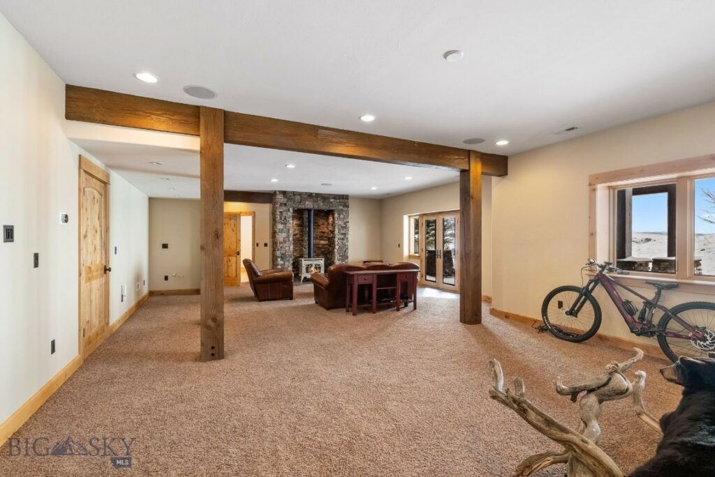 181 Brass Lantern Court, Bozeman MT 59715