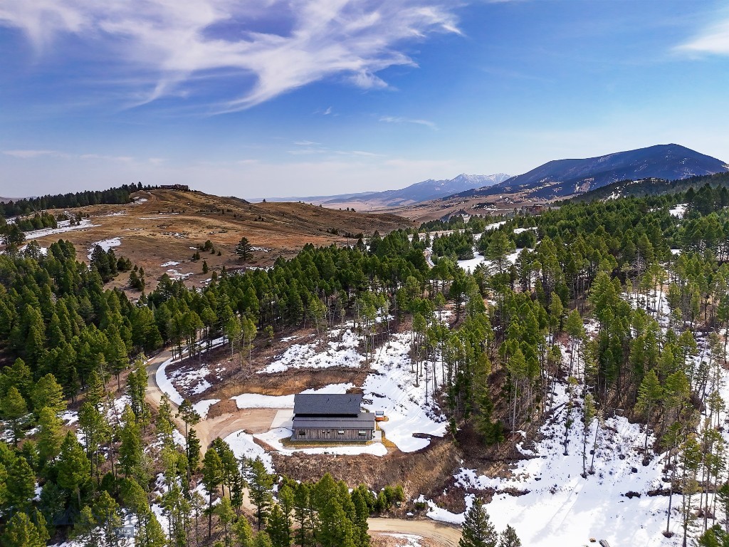182 Elk Ridge Road, Livingston MT 59047