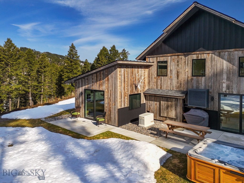 182 Elk Ridge Road, Livingston MT 59047