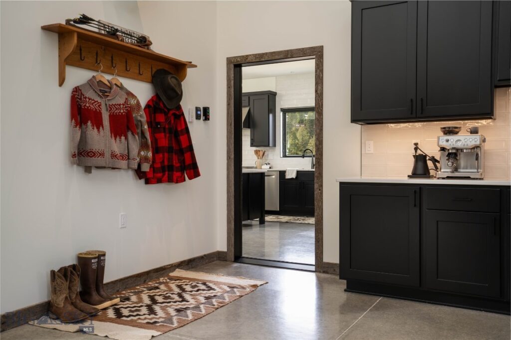 182 Elk Ridge Road, Livingston MT 59047