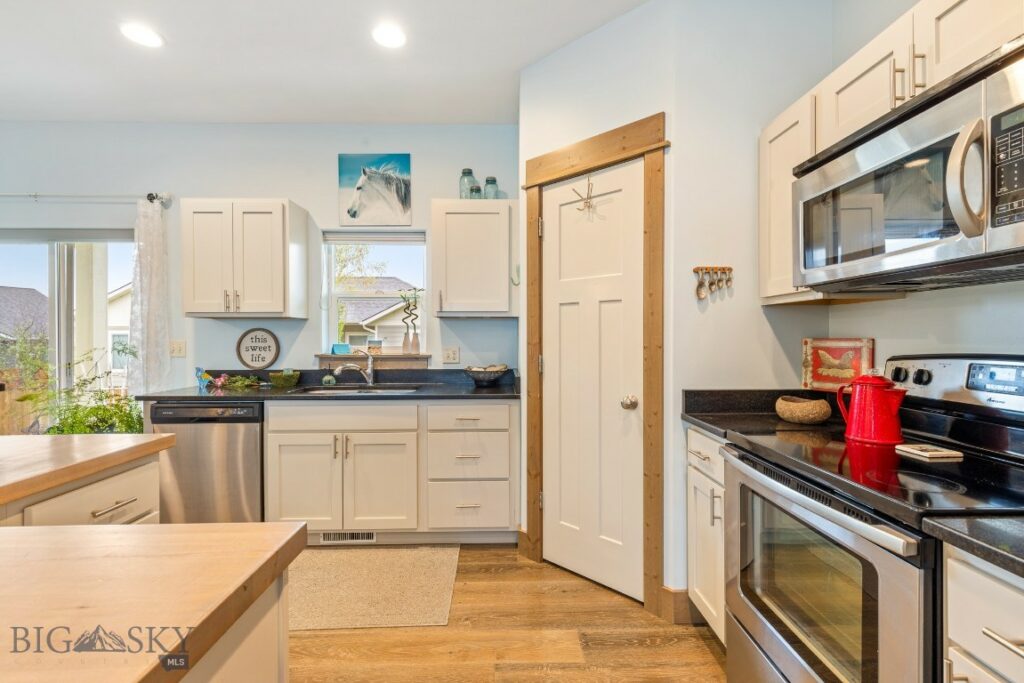 182 Snowy Owl Trail, Bozeman MT 59718