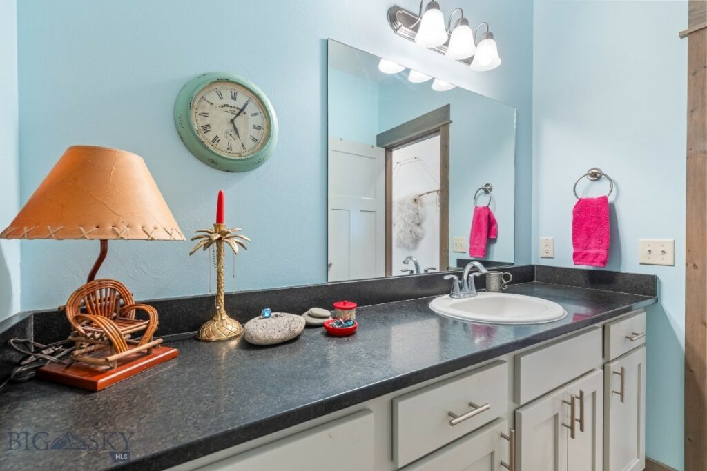 182 Snowy Owl Trail, Bozeman MT 59718