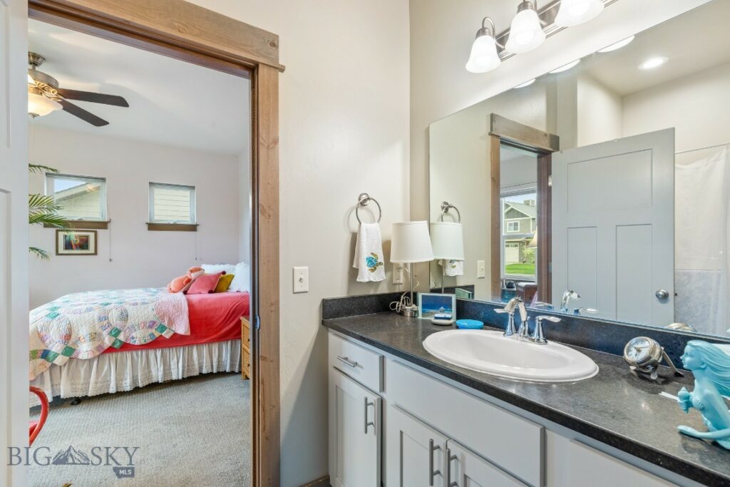 182 Snowy Owl Trail, Bozeman MT 59718