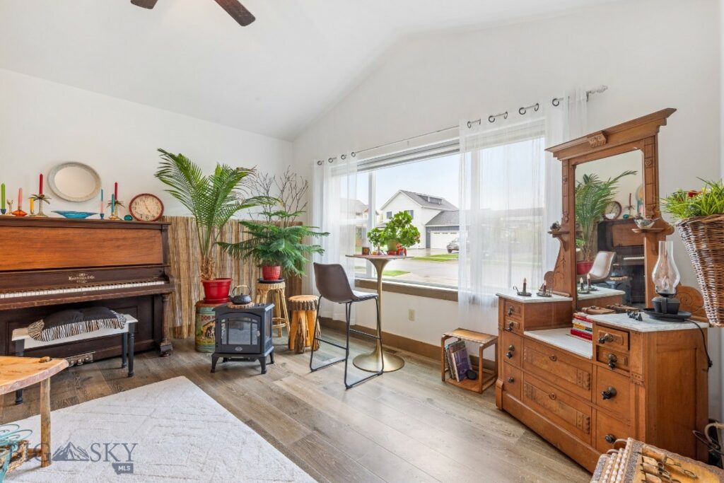 182 Snowy Owl Trail, Bozeman MT 59718