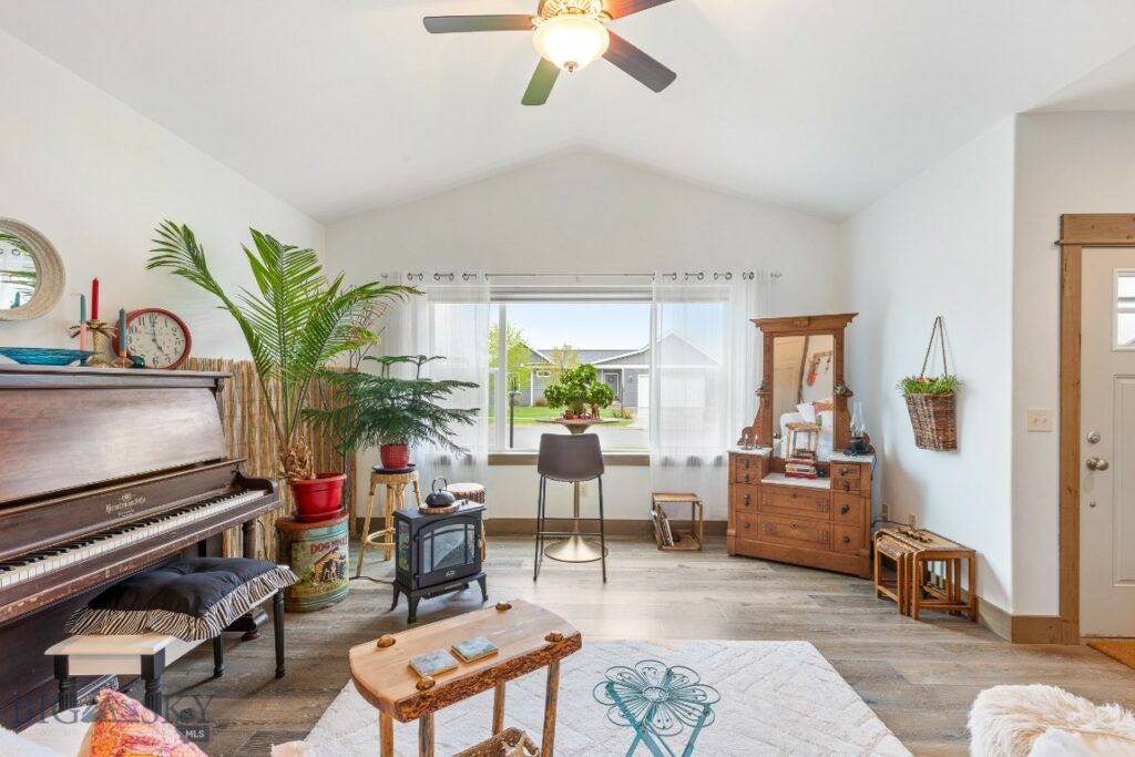 182 Snowy Owl Trail, Bozeman MT 59718
