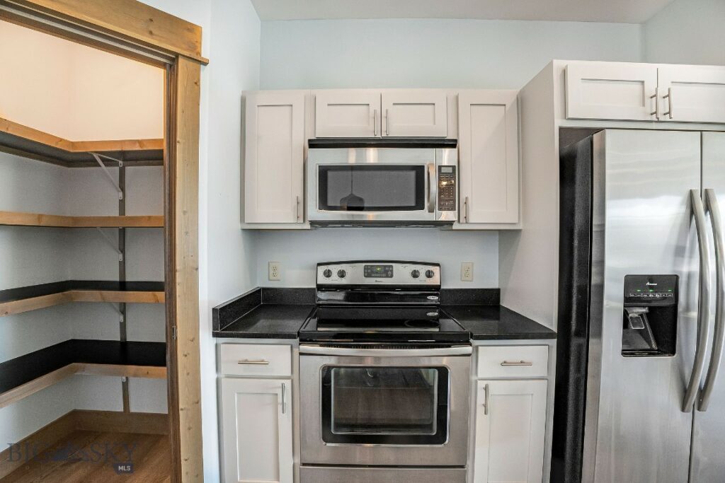 182 Snowy Owl Trail, Bozeman MT 59718