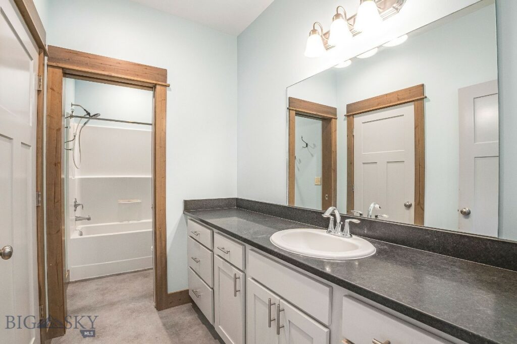 182 Snowy Owl Trail, Bozeman MT 59718