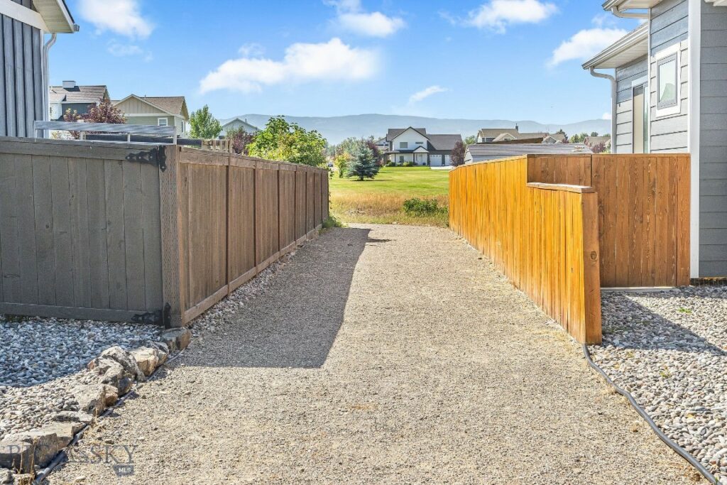 182 Snowy Owl Trail, Bozeman MT 59718