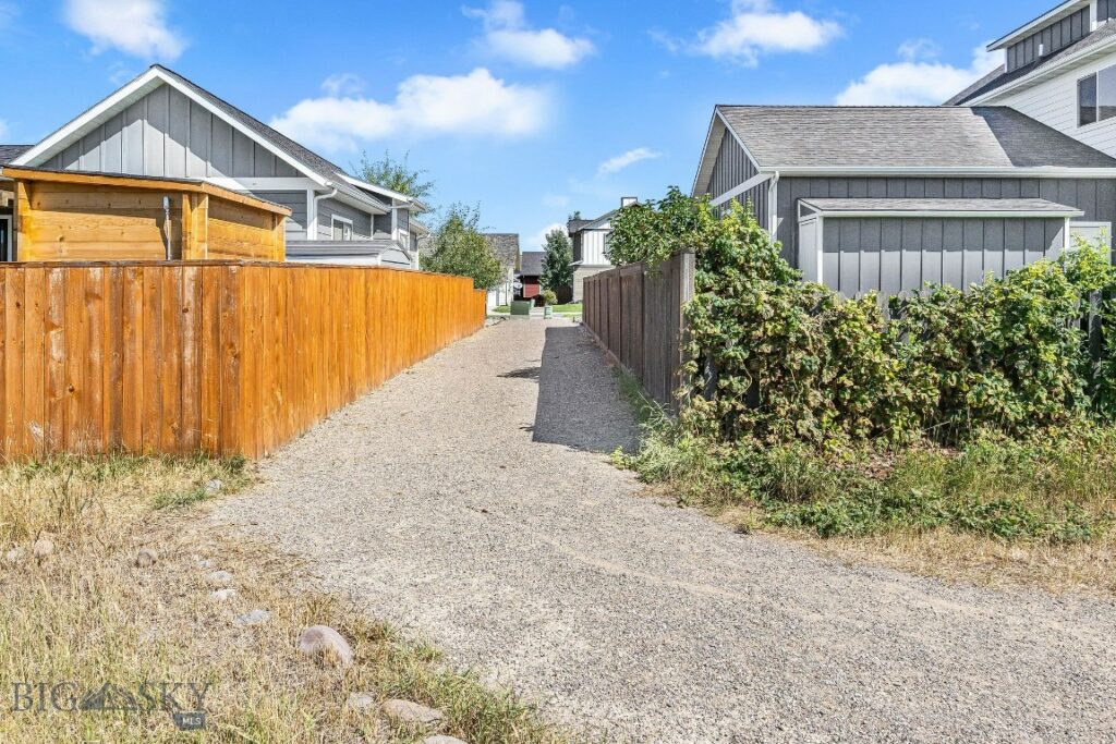 182 Snowy Owl Trail, Bozeman MT 59718