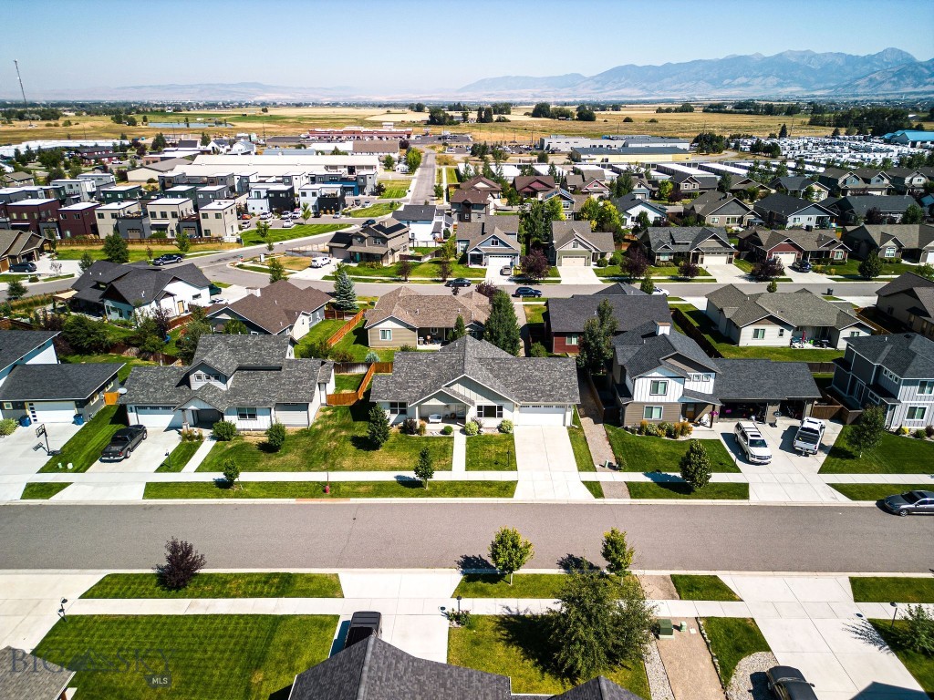 182 Snowy Owl Trail, Bozeman MT 59718