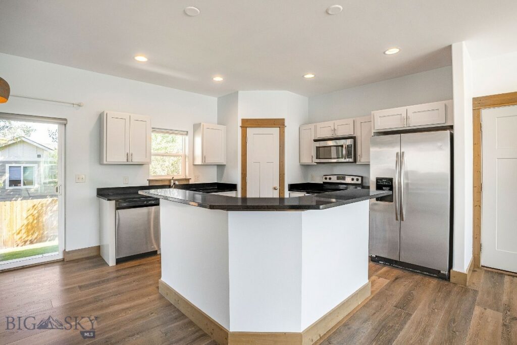 182 Snowy Owl Trail, Bozeman MT 59718