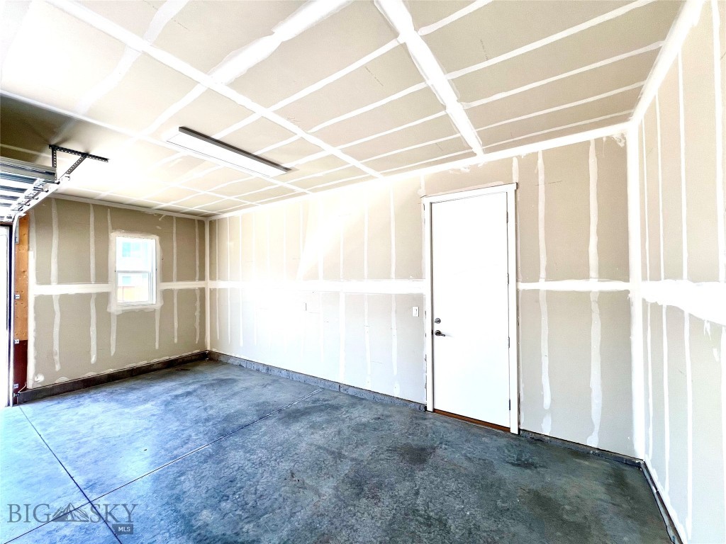 1823 Cottonwood Road, Bozeman MT 59718